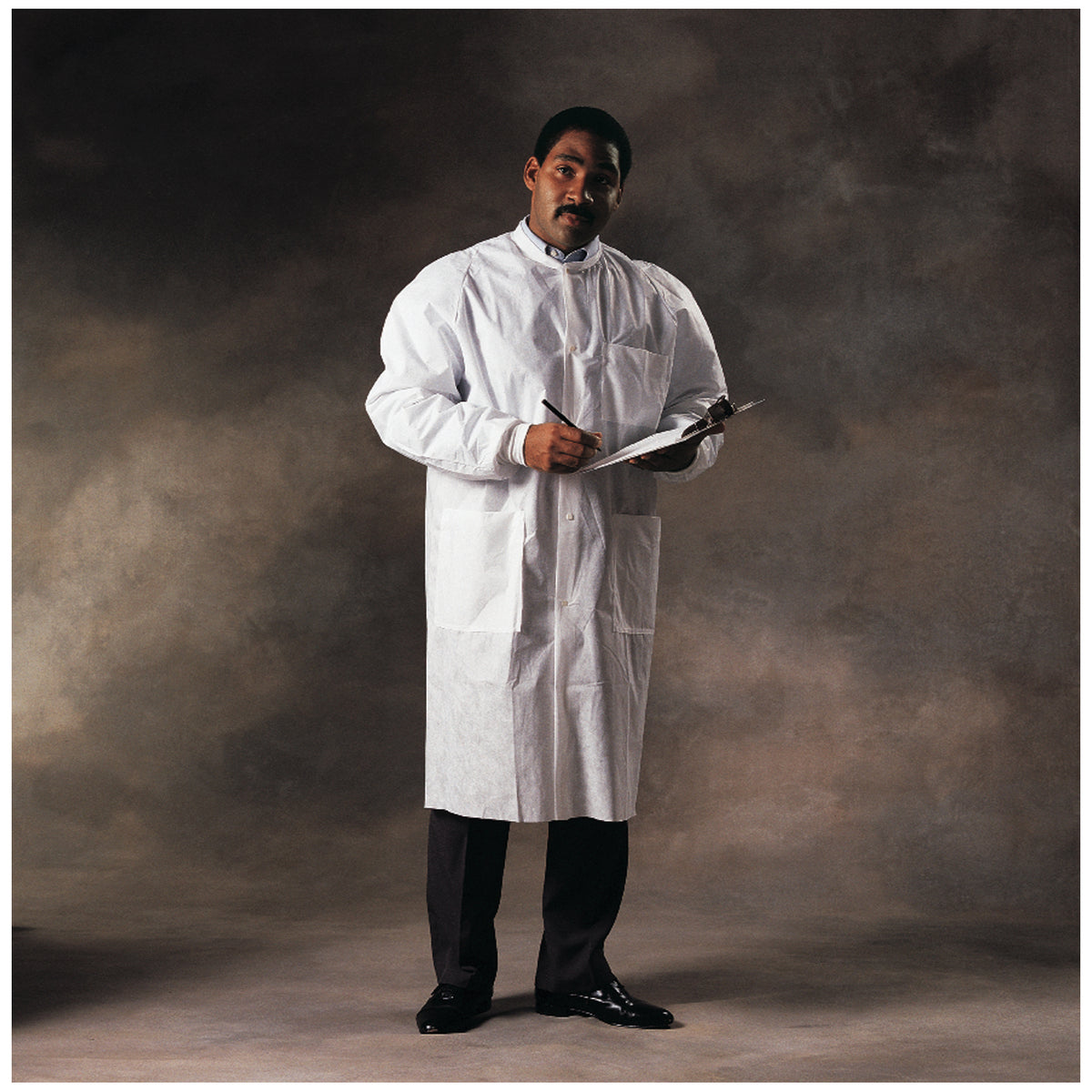 Halyard Basic Plus Lab Coat - White – image 2